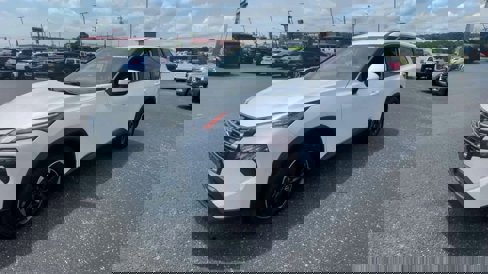 Used 2024 Nissan Rogue SV image 5