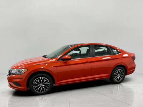 Used 2021 Volkswagen Jetta SE w/ SE Cold Weather Package image 8