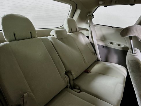 Used 2012 Toyota Sienna LE image 23