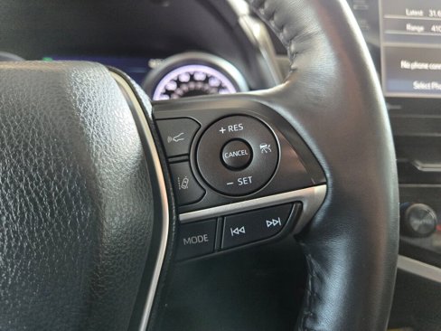 Used 2023 Toyota Camry XLE w/ Cold Weather Package image 17
