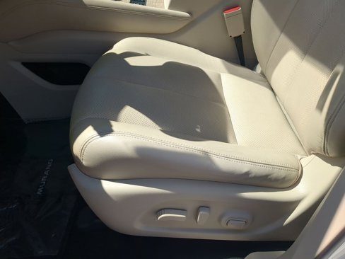 Used 2019 Nissan Murano SL image 17