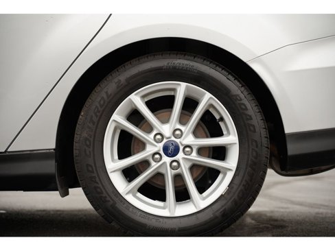 Used 2016 Ford Focus SE image 11