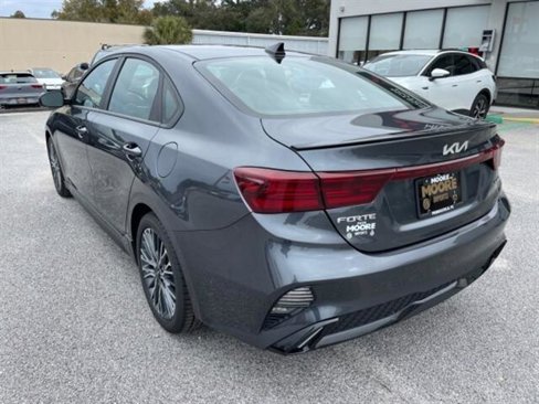 Used 2023 Kia Forte GT-Line w/ GT-Line Premium Package image 4