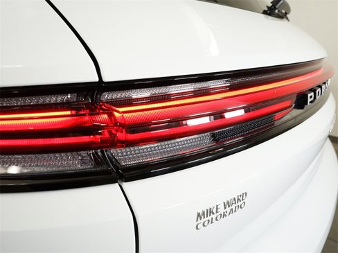 Used 2024 Porsche Cayenne image 26