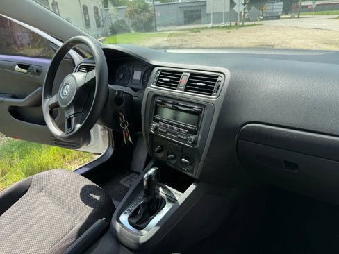 Used 2013 Volkswagen Jetta S image 15