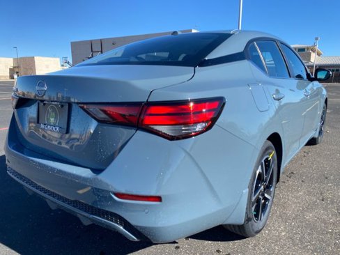 New 2025 Nissan Sentra SV image 6