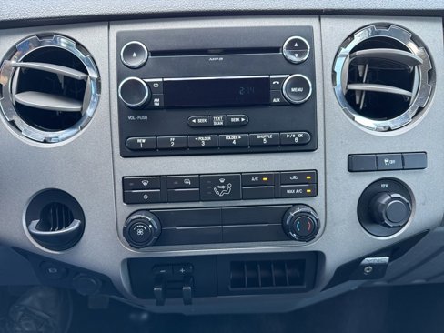 Used 2015 Ford F350 XLT image 29