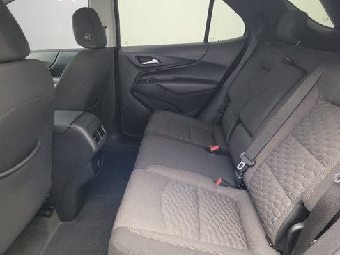 Used 2018 Chevrolet Equinox LT image 18