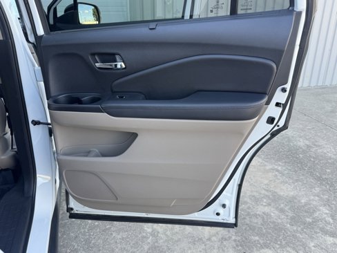 Used 2020 Honda Pilot Touring image 45