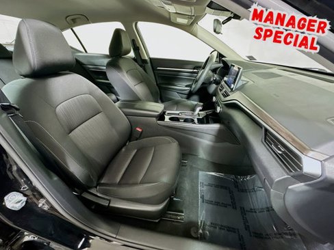 Used 2023 Nissan Altima 2.5 SV image 26