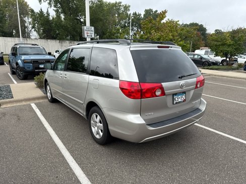 Used 2008 Toyota Sienna LE image 4