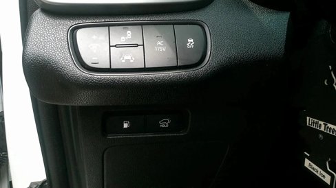 Used 2019 Kia Sorento SX image 13