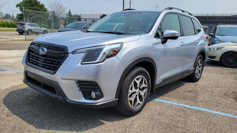 Used 2023 Subaru Forester Premium image 5