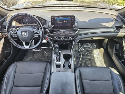 Used 2018 Honda Accord Sport image 21