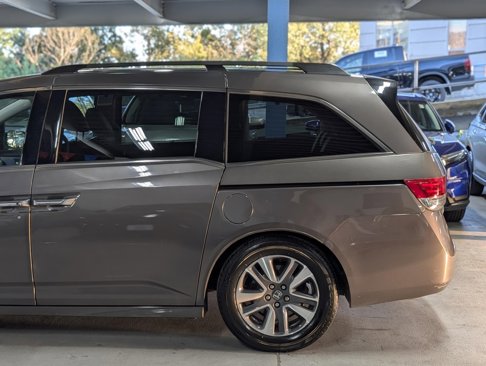 Used 2015 Honda Odyssey Touring image 8