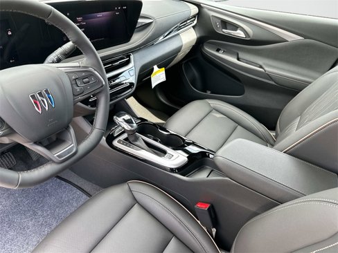 New 2025 Buick Envista Avenir image 22