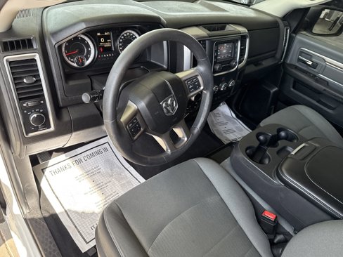 Used 2022 RAM 1500 Classic SLT image 22