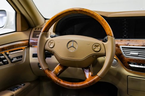 Used 2008 Mercedes-Benz S 550 image 11