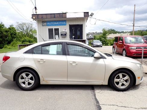 Used 2014 Chevrolet Cruze LT image 2