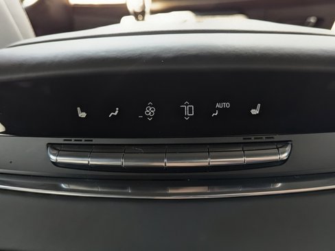 Used 2023 Cadillac Escalade V image 21