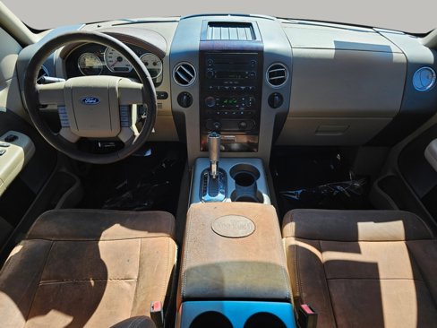 Used 2005 Ford F150 King Ranch image 2