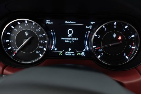 Used 2022 Maserati Levante GT image 19
