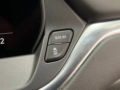 Used 2023 Chevrolet Blazer LT image 46