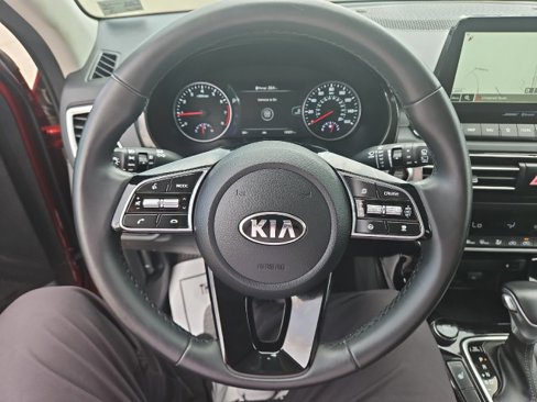 Used 2021 Kia Seltos SX image 17