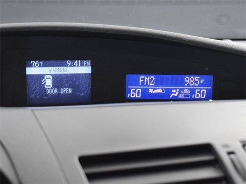 Used 2013 MAZDA MAZDA3 i Touring image 13