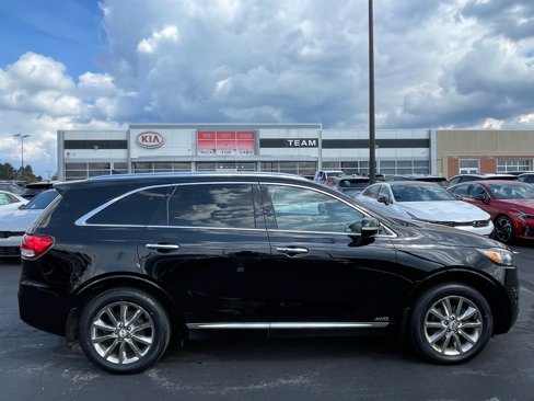 Used 2016 Kia Sorento SX image 8