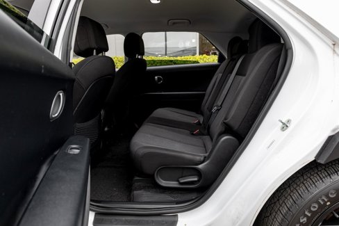 Used 2022 Hyundai Ioniq 5 SE image 28