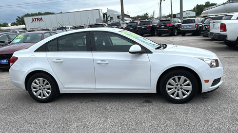 Used 2011 Chevrolet Cruze LT image 5