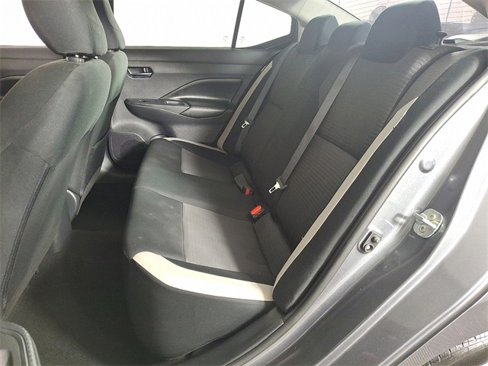 Used 2020 Nissan Versa SV image 14