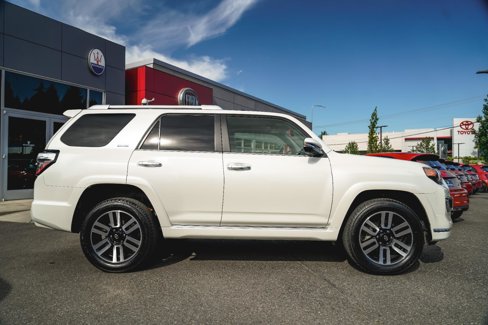 Used 2023 Toyota 4Runner Limited image 9