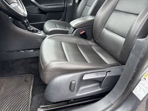 Used 2014 Volkswagen Jetta TDI image 11