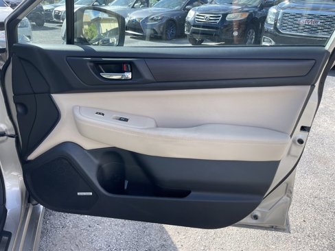 Used 2017 Subaru Legacy 2.5i Limited image 20