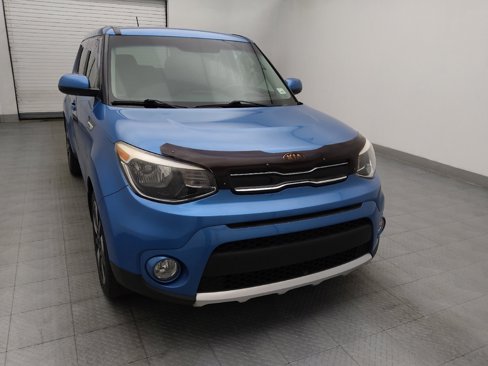 Used 2018 Kia Soul + image 14