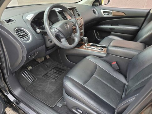 Used 2020 Nissan Pathfinder Platinum image 7