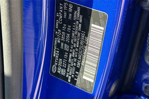 Certified 2025 Hyundai Elantra Sport image 28