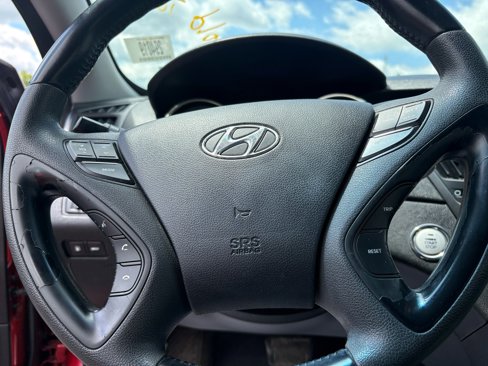 Used 2012 Hyundai Sonata SE w/ Navigation & Sunroof Pkg image 14