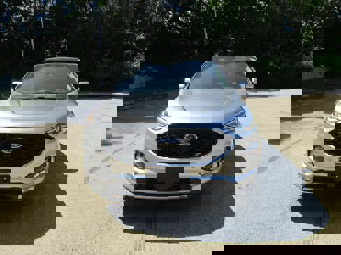 Certified 2022 Ford Edge ST w/ Equipment Group 401A image 8