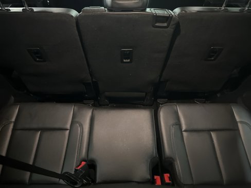 Used 2018 Ford Expedition XLT w/ Equipment Group 202A image 14
