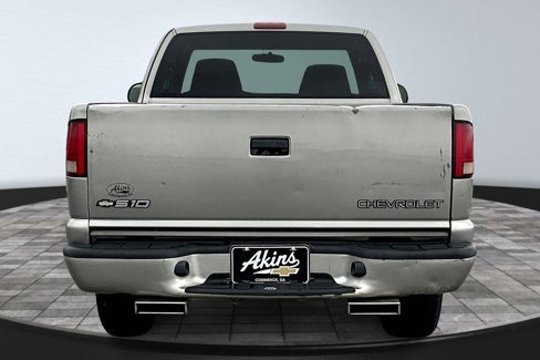 Used 2002 Chevrolet S10 Pickup LS w/ LS Preferred Equipment Group image 5