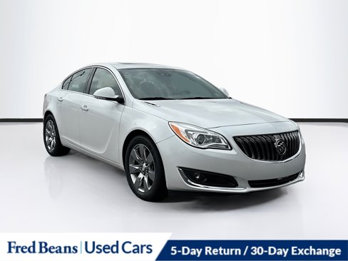 Used 2016 Buick Regal Premium w/ Driver Confidence Package #1 image 1