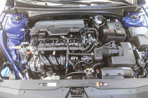 Used 2023 Hyundai Elantra SEL image 27