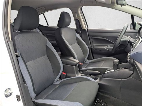 Used 2024 Nissan Versa SV image 17