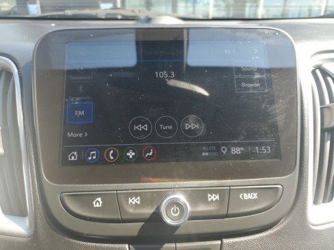 Used 2022 Chevrolet Malibu LT image 18