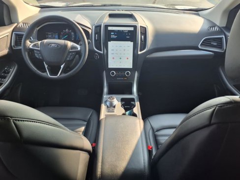 Used 2022 Ford Edge SEL w/ Convenience Package image 10