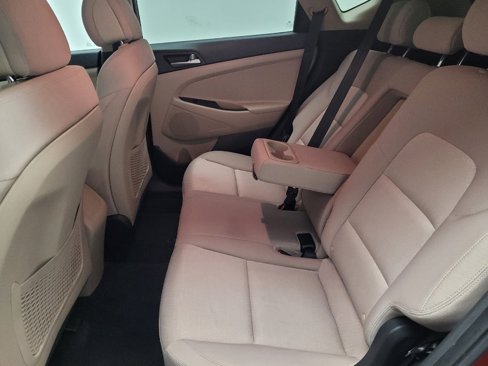Used 2018 Hyundai Tucson SEL image 18