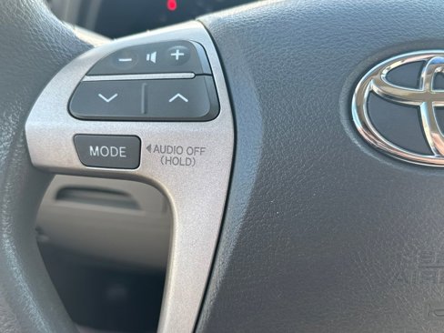 Used 2009 Toyota Camry LE image 17